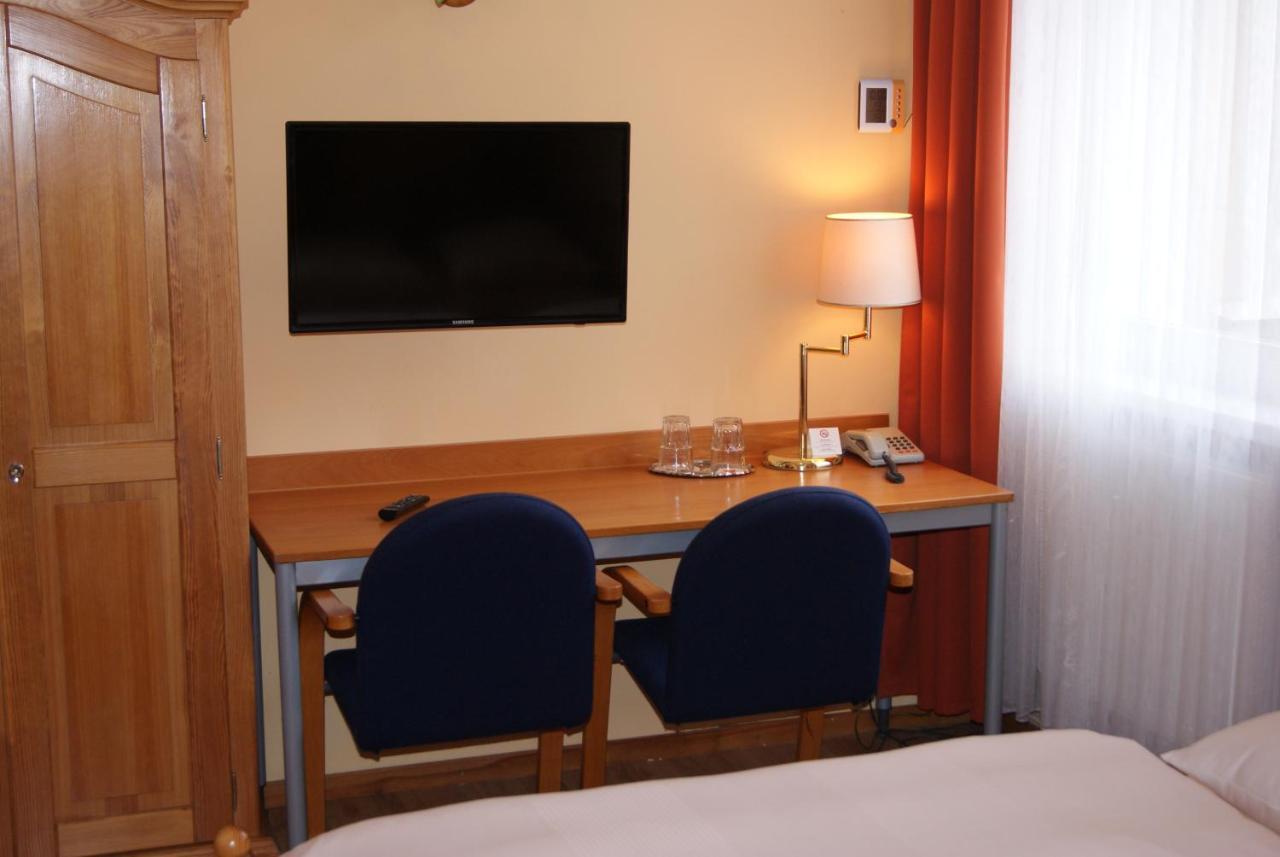 Hotel Alga Ustka Ngoại thất bức ảnh