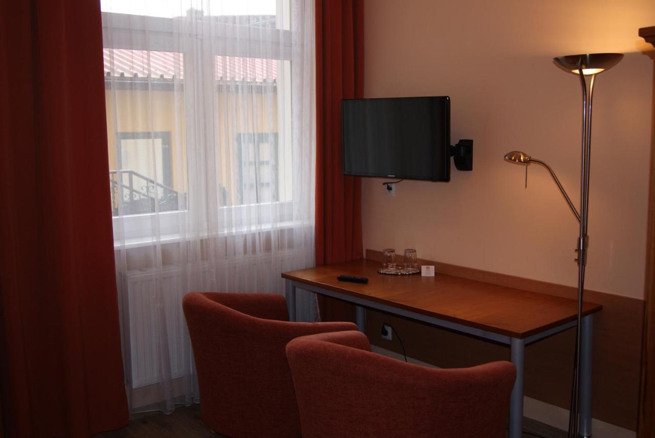 Hotel Alga Ustka Ngoại thất bức ảnh