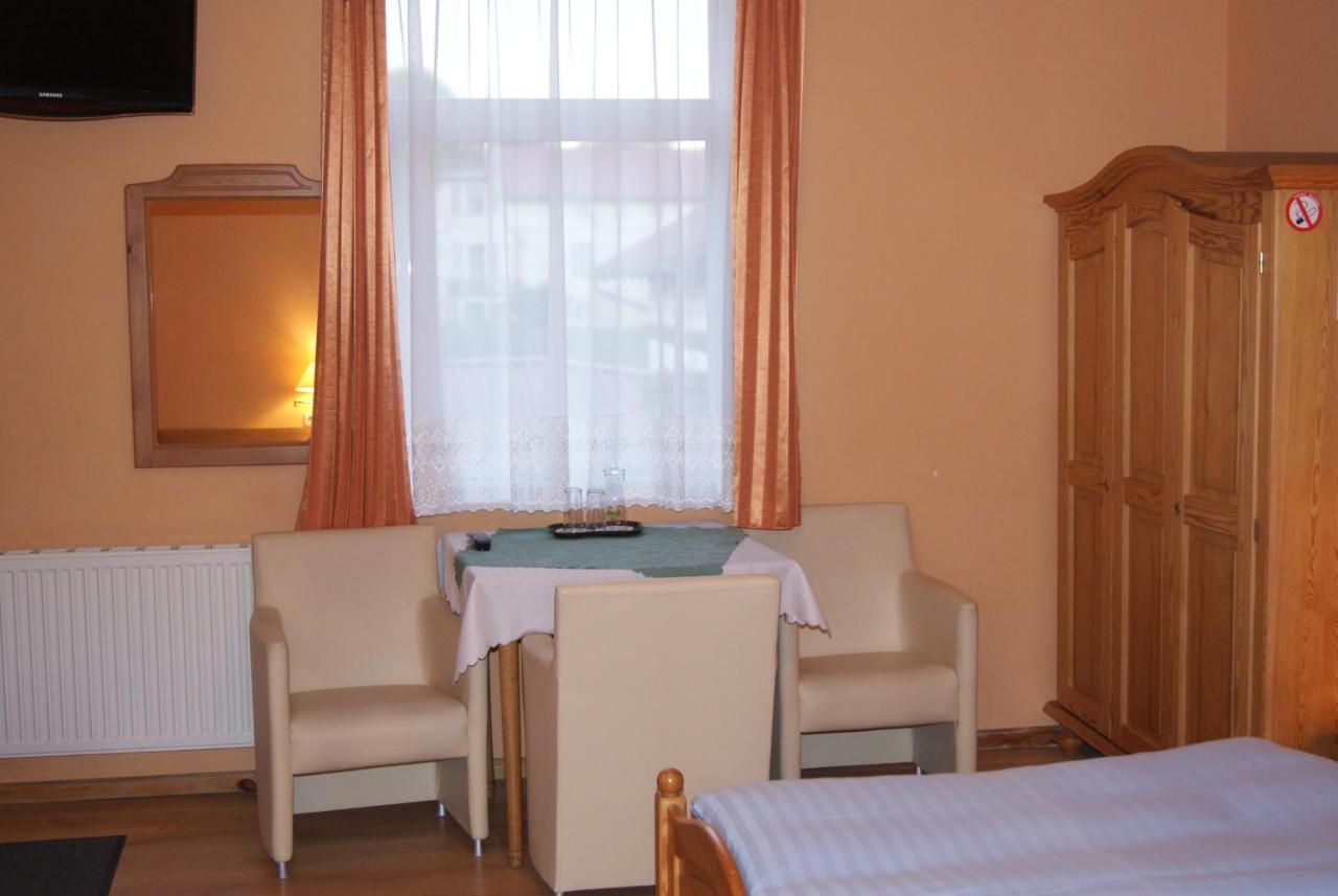 Hotel Alga Ustka Ngoại thất bức ảnh