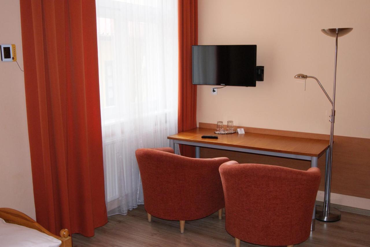 Hotel Alga Ustka Ngoại thất bức ảnh