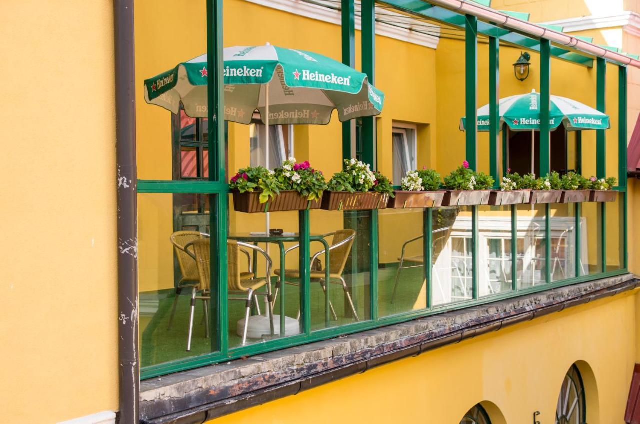 Hotel Alga Ustka Ngoại thất bức ảnh