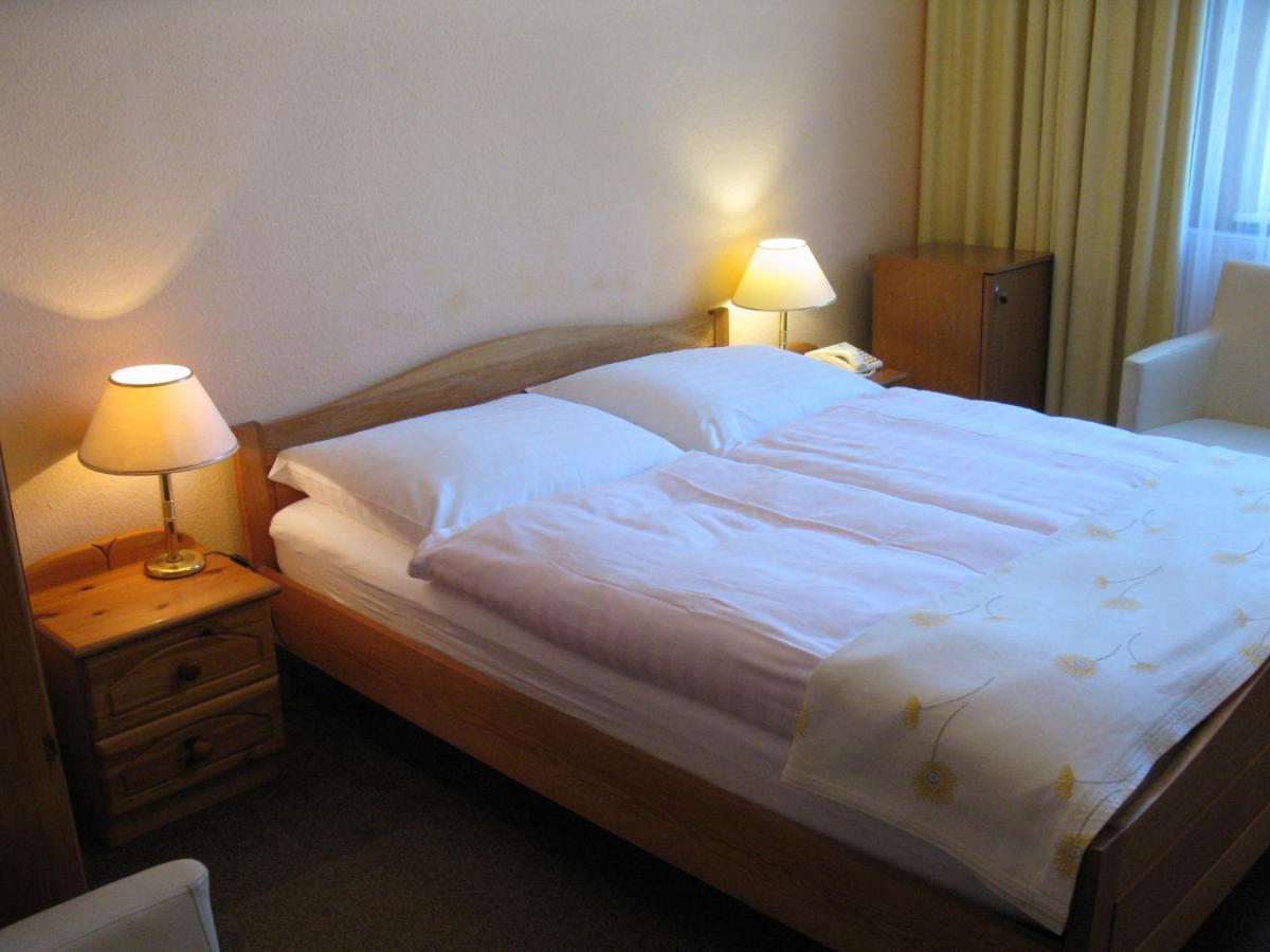 Hotel Alga Ustka Ngoại thất bức ảnh
