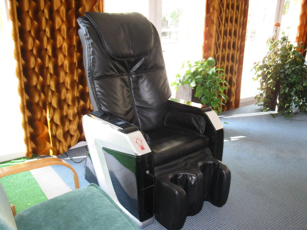 Hotel Alga Ustka Ngoại thất bức ảnh