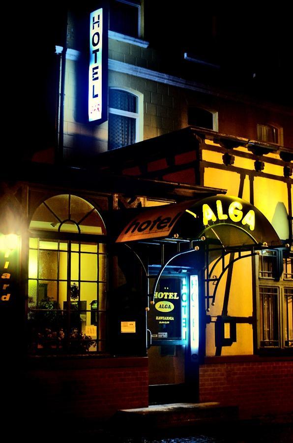 Hotel Alga Ustka Ngoại thất bức ảnh